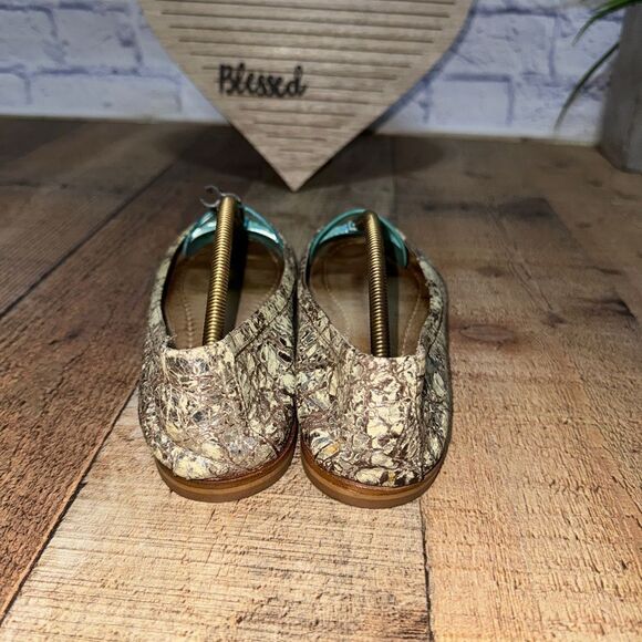 FRYE Carson Ballet Flats US 8.5 Cream w Brown & Silver All Leather Slip on Shoes - Picture 9 of 11